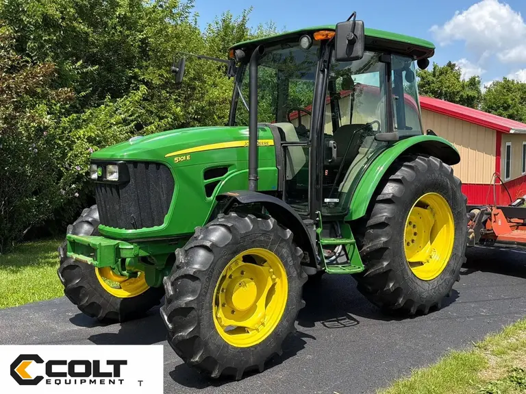 2013 John Deere 5101E MFWD tractor — photo 1